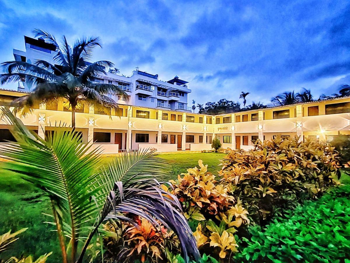 Opulence Resort Awas Alibaug Alībāg Εξωτερικό φωτογραφία