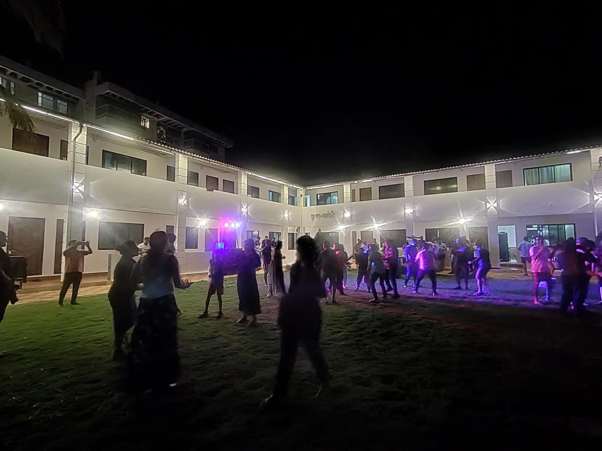 Opulence Resort Awas Alibaug Alībāg Εξωτερικό φωτογραφία